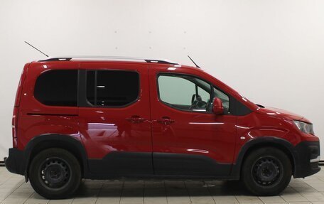 Peugeot Rifter I, 2018 год, 1 799 900 рублей, 4 фотография