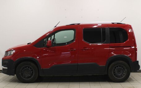 Peugeot Rifter I, 2018 год, 1 799 900 рублей, 8 фотография