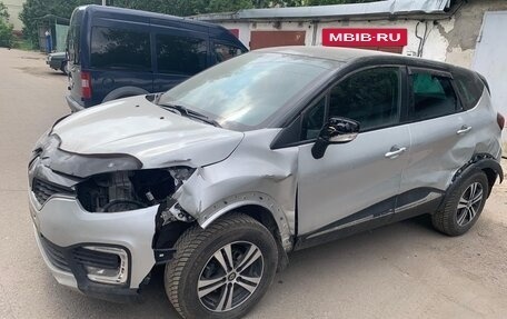 Renault Kaptur I рестайлинг, 2018 год, 899 000 рублей, 8 фотография
