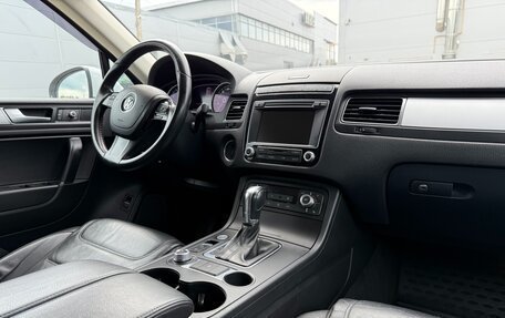 Volkswagen Touareg III, 2016 год, 2 650 000 рублей, 7 фотография