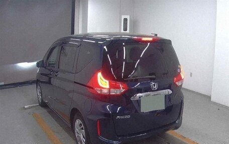 Honda Freed II, 2019 год, 1 800 000 рублей, 3 фотография