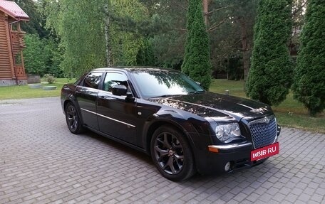 Chrysler 300C II, 2010 год, 2 150 000 рублей, 4 фотография