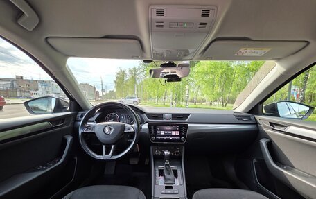 Skoda Superb III рестайлинг, 2018 год, 2 199 000 рублей, 2 фотография