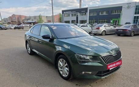 Skoda Superb III рестайлинг, 2018 год, 2 199 000 рублей, 13 фотография