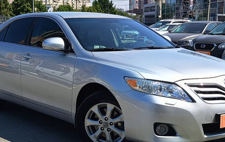 Toyota Camry, 2010 год, 1 190 000 рублей, 2 фотография