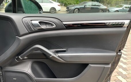 Porsche Cayenne III, 2015 год, 4 390 000 рублей, 28 фотография