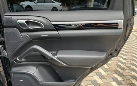 Porsche Cayenne III, 2015 год, 4 390 000 рублей, 30 фотография