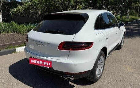 Porsche Macan I рестайлинг, 2016 год, 3 850 000 рублей, 2 фотография