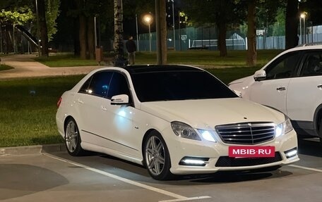 Mercedes-Benz E-Класс, 2012 год, 1 700 000 рублей, 9 фотография