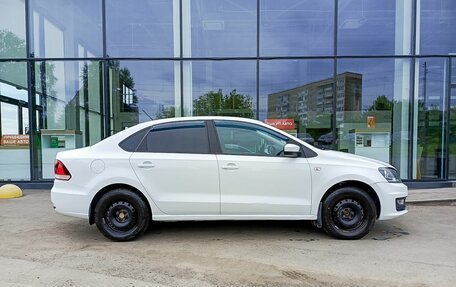 Volkswagen Polo VI (EU Market), 2015 год, 700 000 рублей, 5 фотография