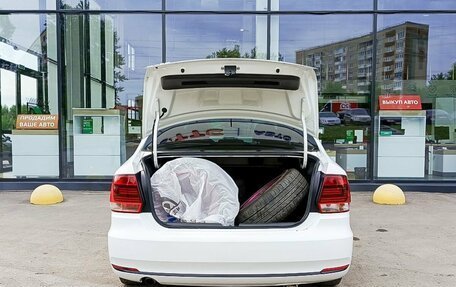 Volkswagen Polo VI (EU Market), 2015 год, 700 000 рублей, 12 фотография