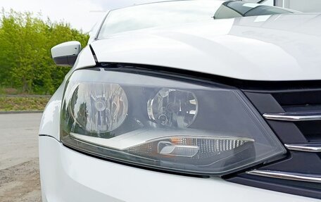 Volkswagen Polo VI (EU Market), 2015 год, 700 000 рублей, 21 фотография