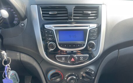 Hyundai Solaris II рестайлинг, 2013 год, 798 000 рублей, 17 фотография