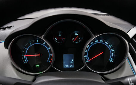 Chevrolet Cruze II, 2014 год, 815 000 рублей, 9 фотография