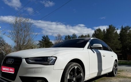 Audi A4, 2012 год, 1 050 000 рублей, 1 фотография