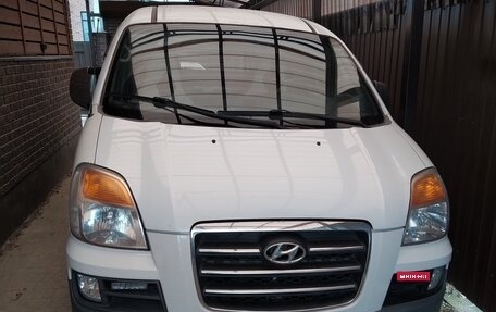 Hyundai Starex I рестайлинг, 2007 год, 900 000 рублей, 1 фотография