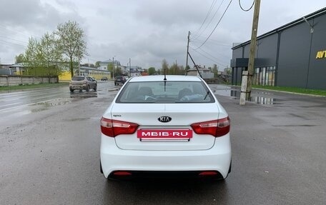 KIA Rio III рестайлинг, 2013 год, 920 000 рублей, 2 фотография
