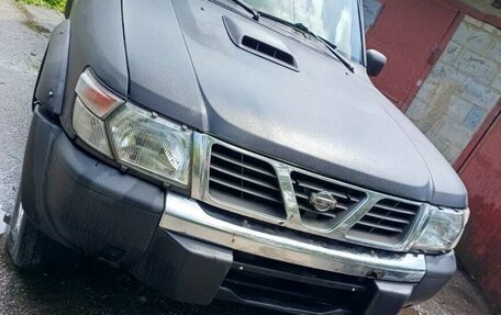 Nissan Patrol, 2001 год, 550 000 рублей, 18 фотография