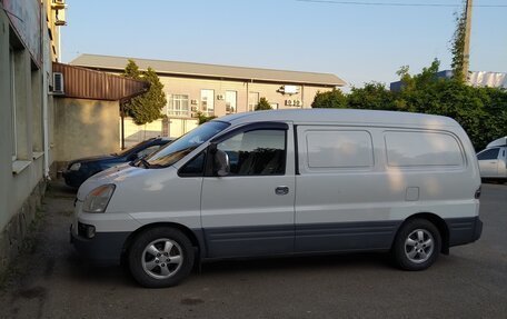Hyundai Starex I рестайлинг, 2007 год, 900 000 рублей, 5 фотография
