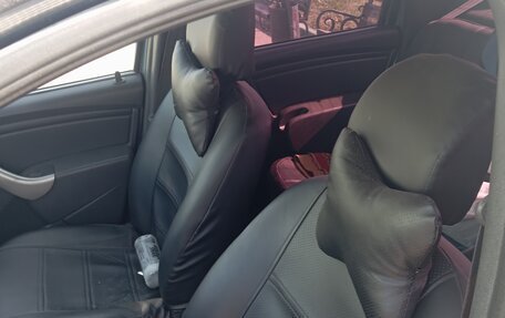 Renault Logan I, 2012 год, 550 000 рублей, 7 фотография