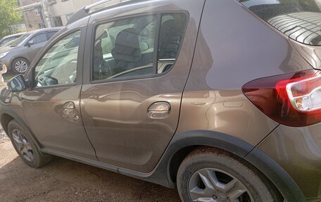 Renault Sandero II рестайлинг, 2021 год, 1 650 000 рублей, 1 фотография