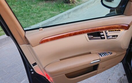 Mercedes-Benz S-Класс, 2007 год, 950 000 рублей, 8 фотография
