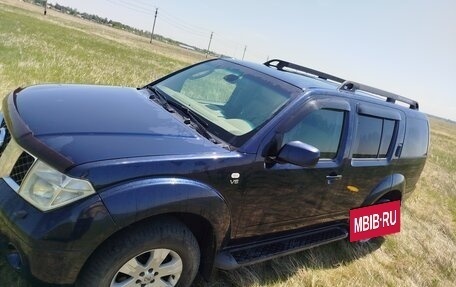 Nissan Pathfinder, 2006 год, 1 350 000 рублей, 2 фотография