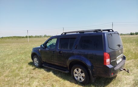 Nissan Pathfinder, 2006 год, 1 350 000 рублей, 17 фотография