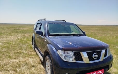 Nissan Pathfinder, 2006 год, 1 350 000 рублей, 33 фотография