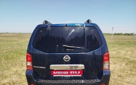 Nissan Pathfinder, 2006 год, 1 350 000 рублей, 24 фотография