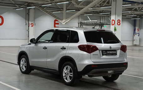 Suzuki Vitara II рестайлинг, 2021 год, 1 799 000 рублей, 7 фотография