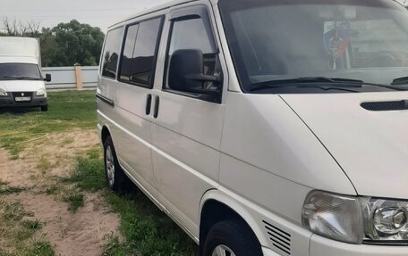 Volkswagen Caravelle T4, 2000 год, 1 740 000 рублей, 2 фотография