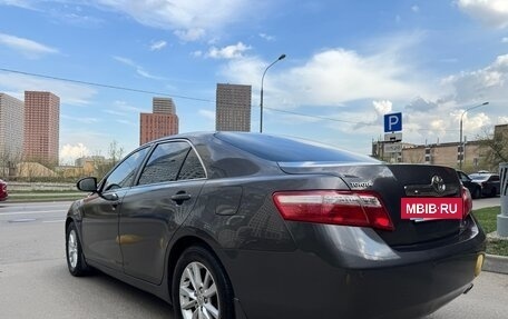 Toyota Camry, 2011 год, 995 000 рублей, 5 фотография