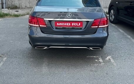 Mercedes-Benz E-Класс, 2013 год, 2 100 000 рублей, 1 фотография