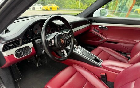 Porsche 911, 2016 год, 9 490 000 рублей, 10 фотография
