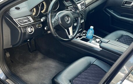 Mercedes-Benz E-Класс, 2013 год, 2 100 000 рублей, 8 фотография
