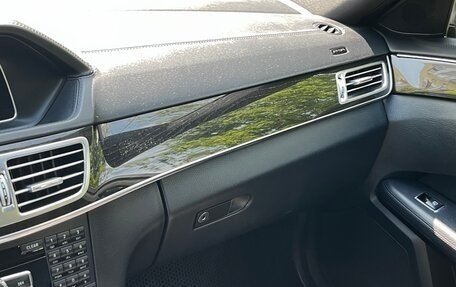 Mercedes-Benz E-Класс, 2013 год, 2 100 000 рублей, 10 фотография