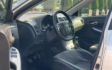 Toyota Corolla, 2011 год, 999 990 рублей, 2 фотография