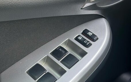 Toyota Corolla, 2011 год, 999 990 рублей, 10 фотография