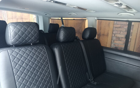 Volkswagen Transporter T5 рестайлинг, 2009 год, 1 550 000 рублей, 2 фотография