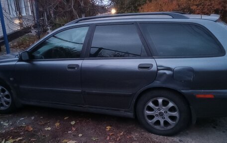 Volvo V40 I, 2002 год, 200 000 рублей, 11 фотография
