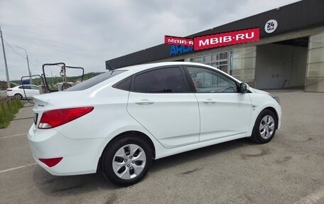 Hyundai Solaris II рестайлинг, 2014 год, 985 000 рублей, 4 фотография