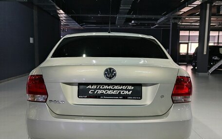 Volkswagen Polo VI (EU Market), 2011 год, 715 000 рублей, 3 фотография
