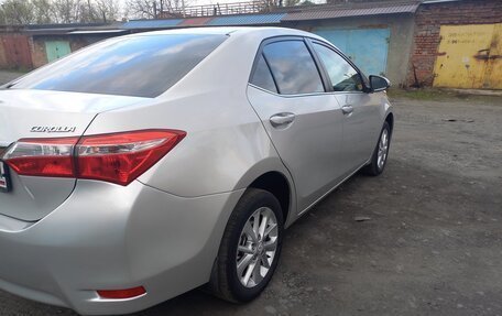 Toyota Corolla, 2015 год, 1 400 000 рублей, 5 фотография