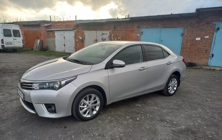 Toyota Corolla, 2015 год, 1 400 000 рублей, 4 фотография