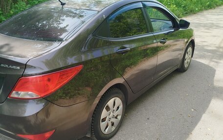Hyundai Solaris II рестайлинг, 2015 год, 960 000 рублей, 4 фотография