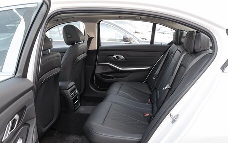 BMW 3 серия, 2025 год, 5 700 000 рублей, 11 фотография