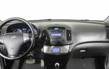 Hyundai Elantra IV, 2011 год, 650 000 рублей, 10 фотография