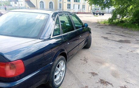 Audi A6, 1996 год, 415 000 рублей, 3 фотография