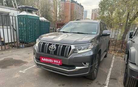 Toyota Land Cruiser Prado 150 рестайлинг 2, 2019 год, 5 500 000 рублей, 2 фотография